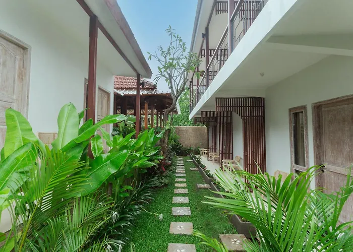 Iconic * Uluwatu